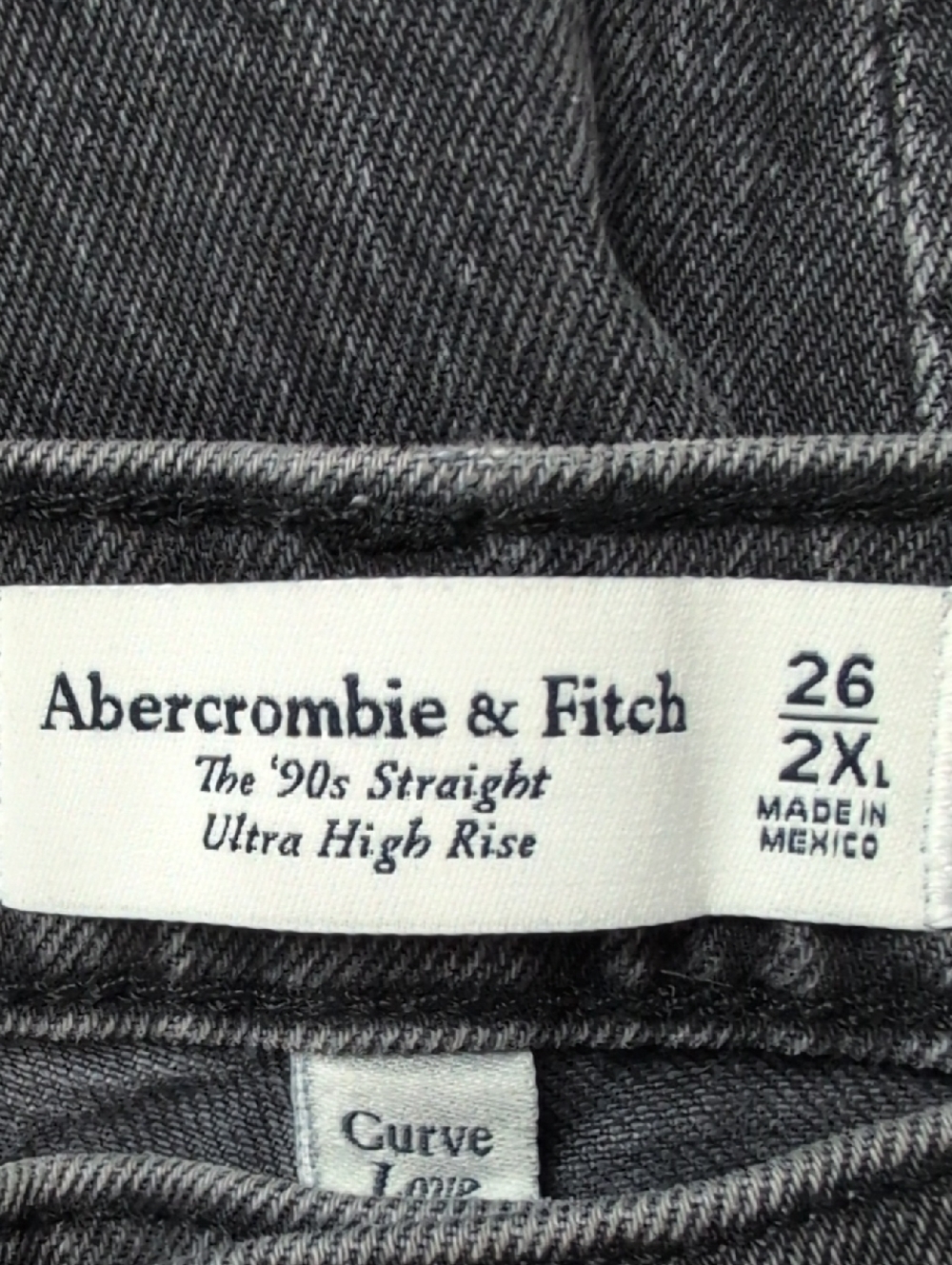 Abercrombie & Fitch 90s Straight Ultra High Rise Jeans - Picture 9 of 12
